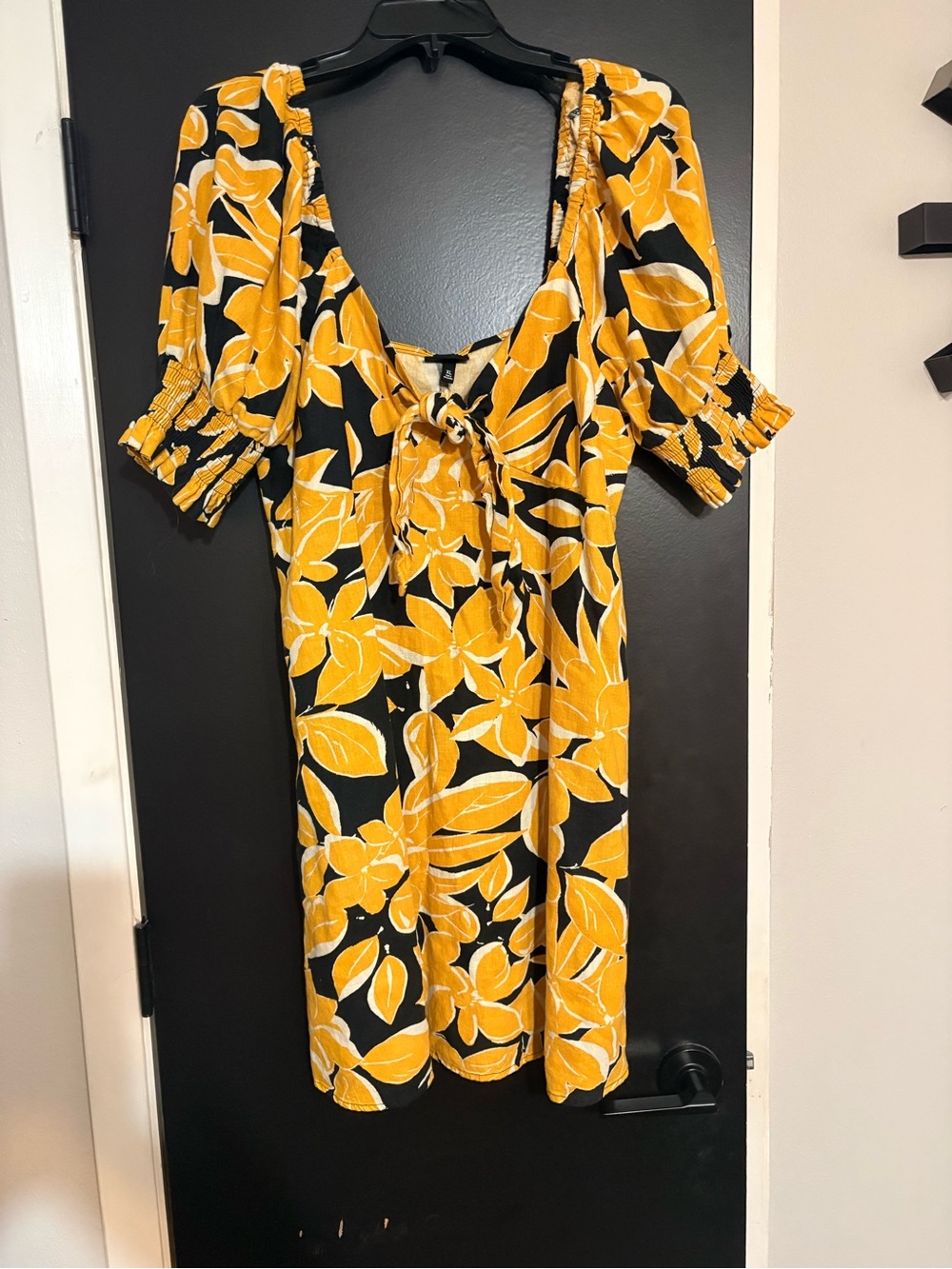 Who What Wear Yellow and Black Floral Midi Dress Sz XL - Picture 3 of 11